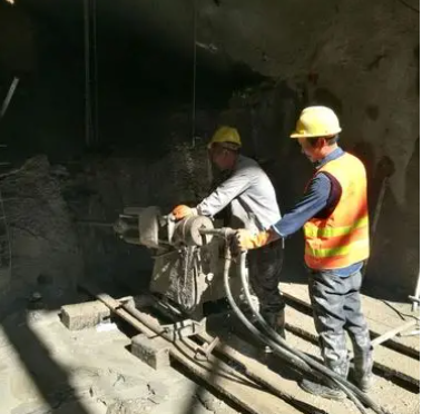 阿勒泰水下抗分散灌浆料特点 水下不分散注浆料介绍